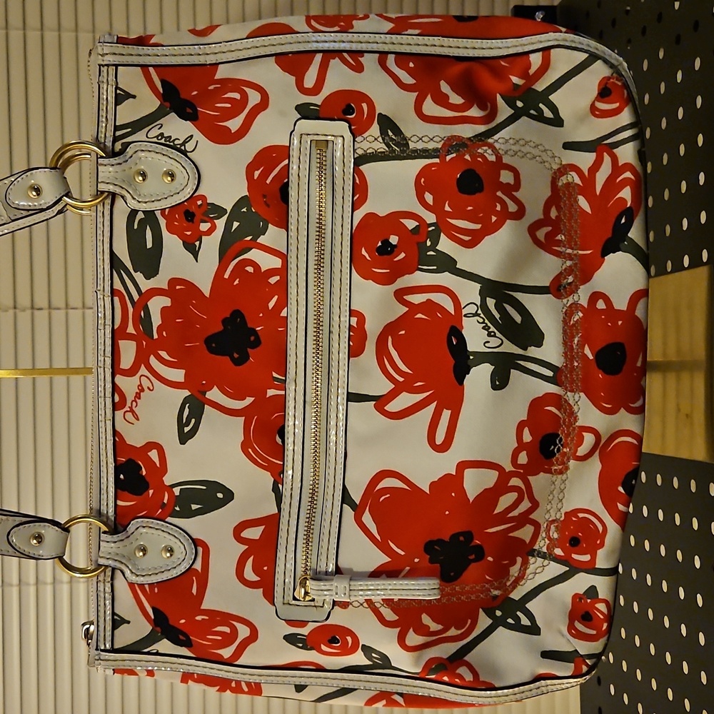 Coach Poppy Floral Y2K Hallie East/West Tote Bag J1220-22442 - Picture 3 of 16